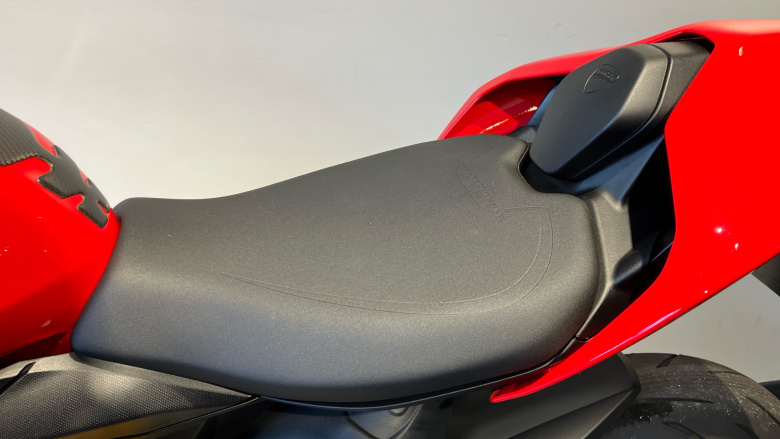 Ducati Streetfighter V2 (22MY)